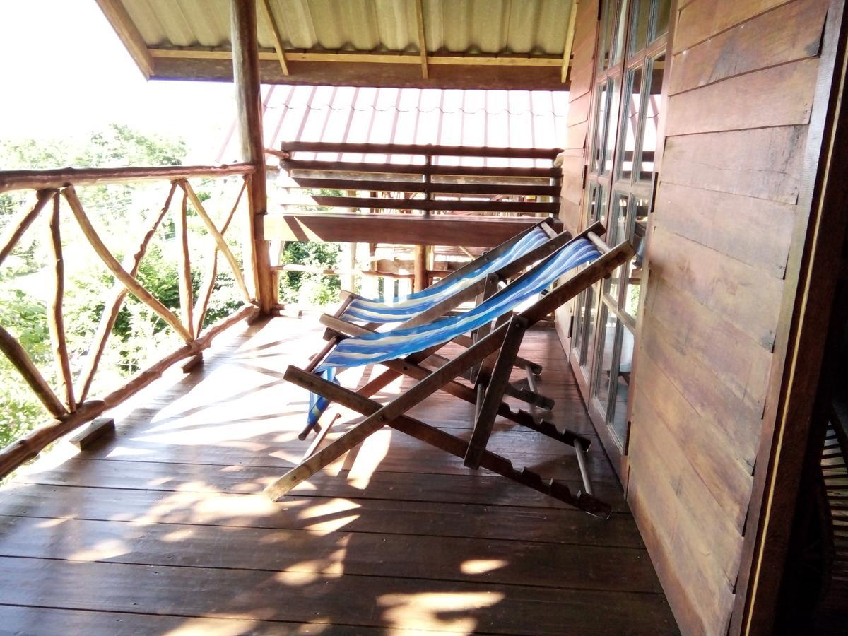 Tabeak View Point Hotel Ko Yao Noi Exterior photo